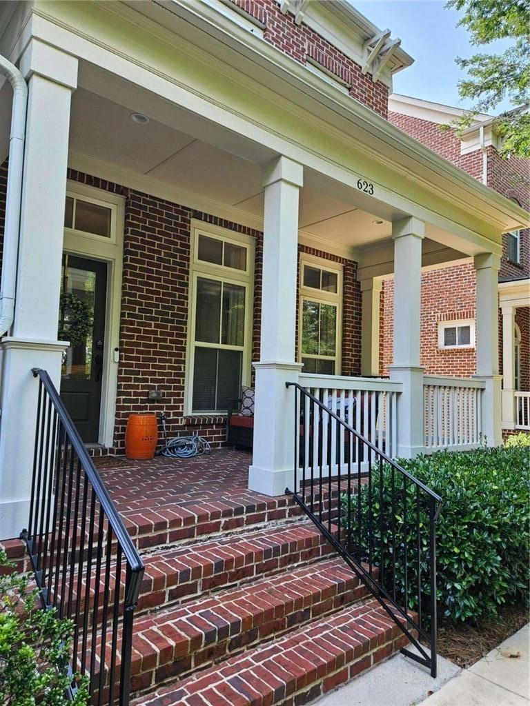 Brennan Dr, Decatur, GA 30033