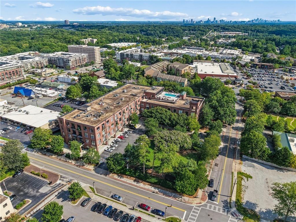 Blue Stone Rd, Sandy Springs, GA 30328