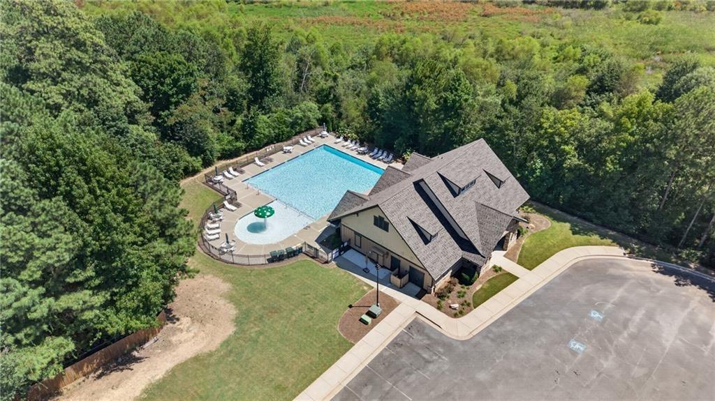 Lake Heights Cir Nw, Kennesaw, GA 30152