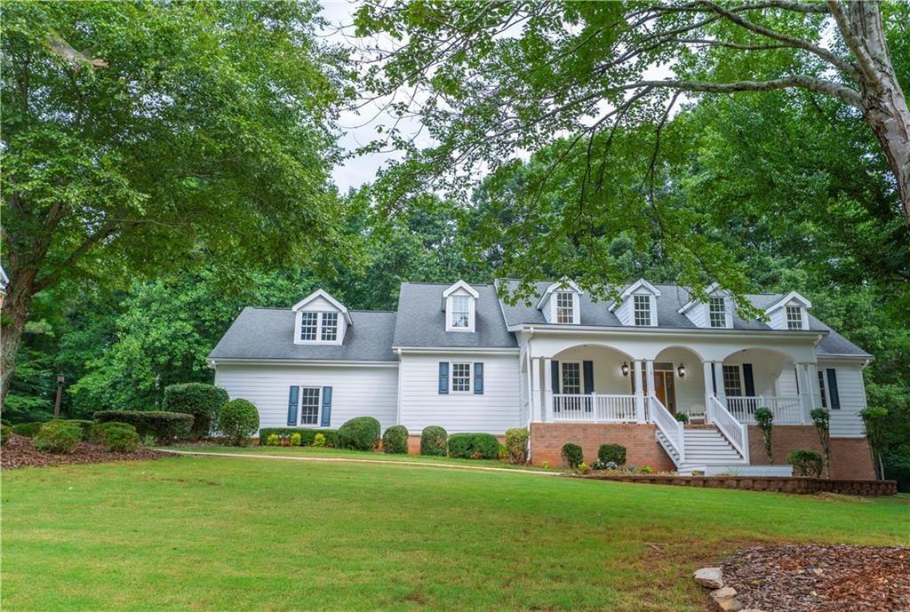 Hamptons Dr, Alpharetta, GA 30004