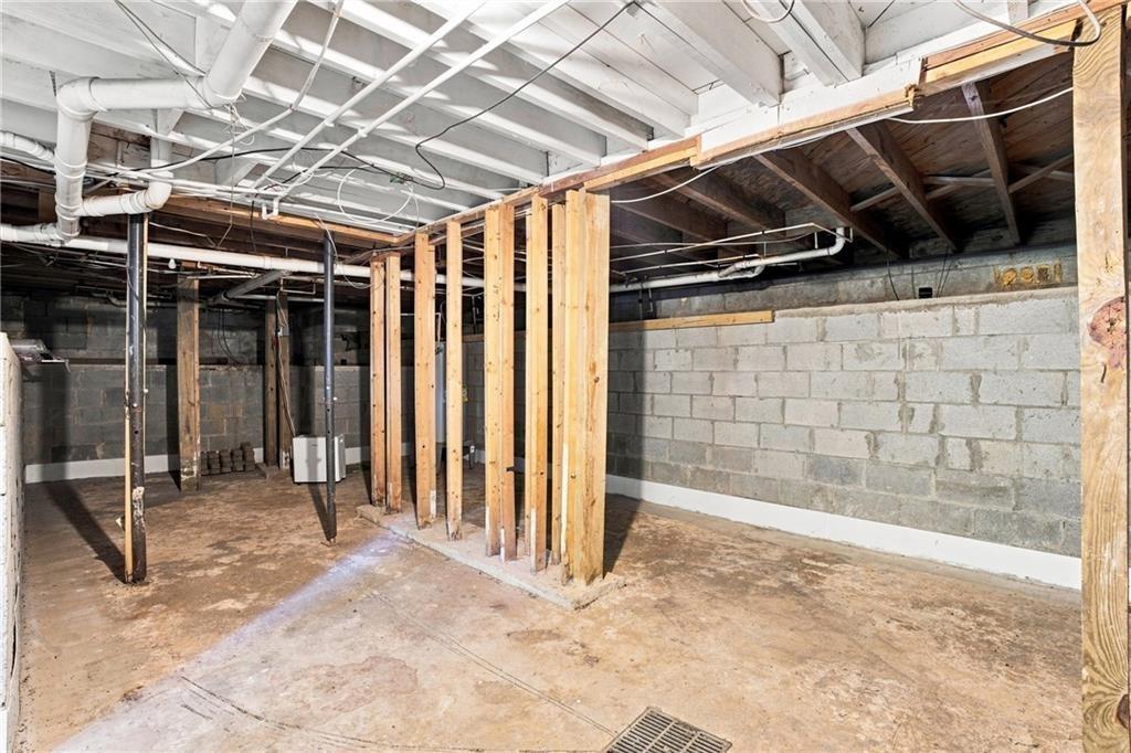 Gordon Cir Se, Smyrna, GA 30080