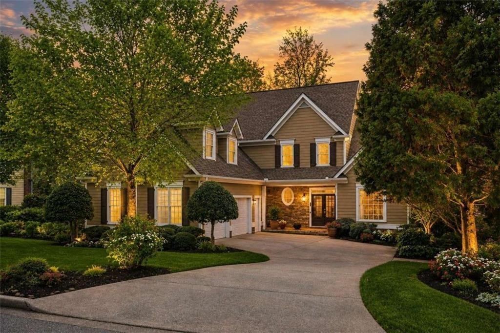 Silverstone Dr, Lawrenceville, GA 30045
