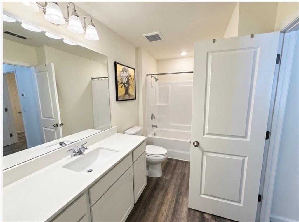 Magnolia Cir, Palmetto, GA 30268