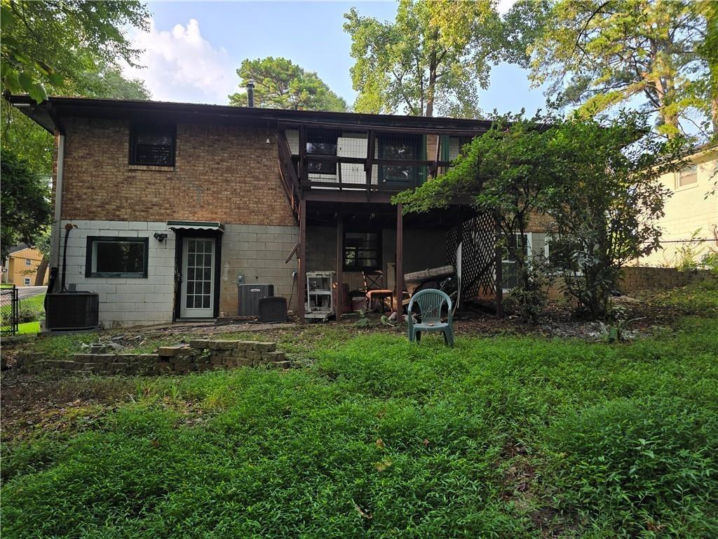 Darlington Oak Dr, Atlanta, GA 30340