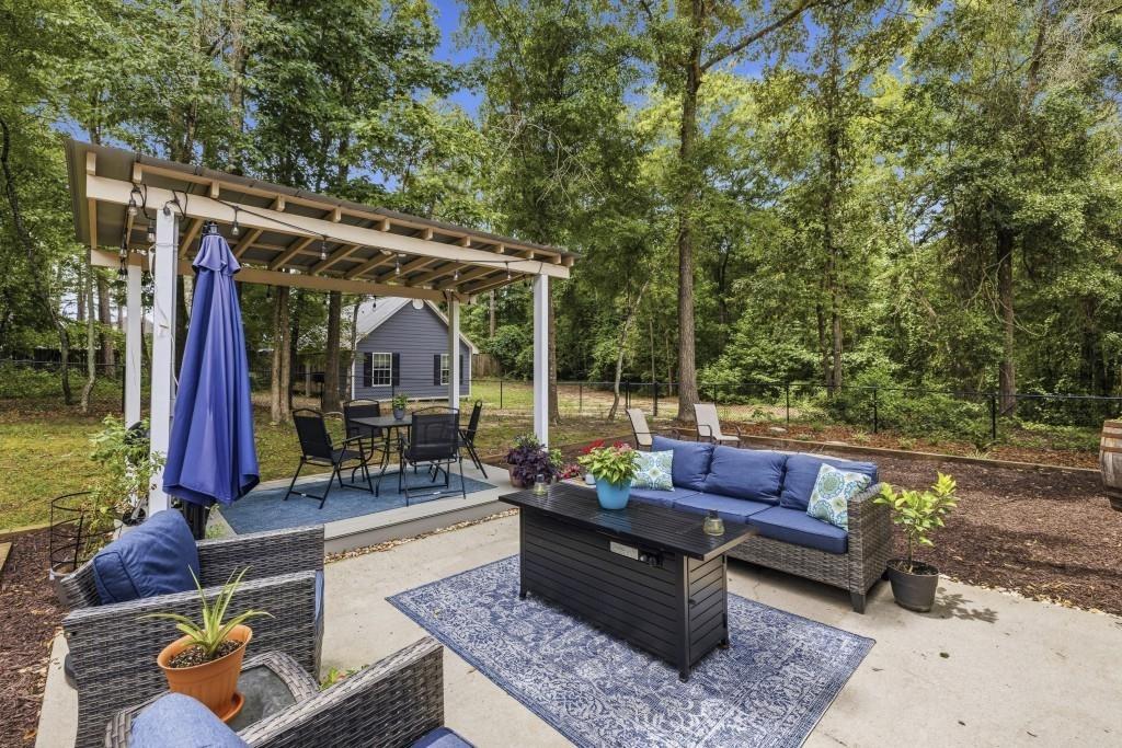 Clear Spring Ln, Oxford, GA 30054
