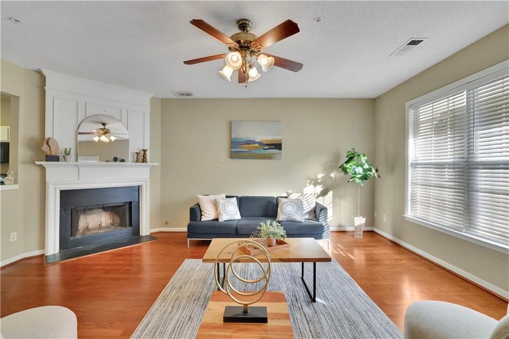 Whitestone Pl, Alpharetta, GA 30005