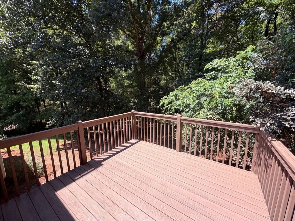 Mosswood Ln, Gainesville, GA 30506