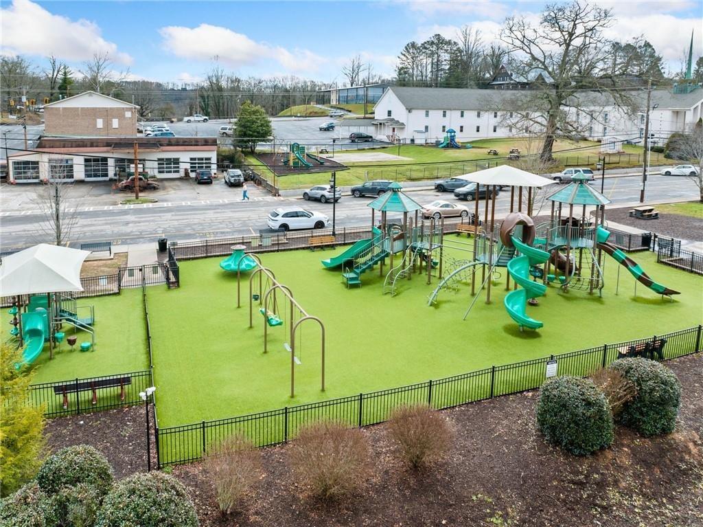Dupont Dr, Blue Ridge, GA 30513