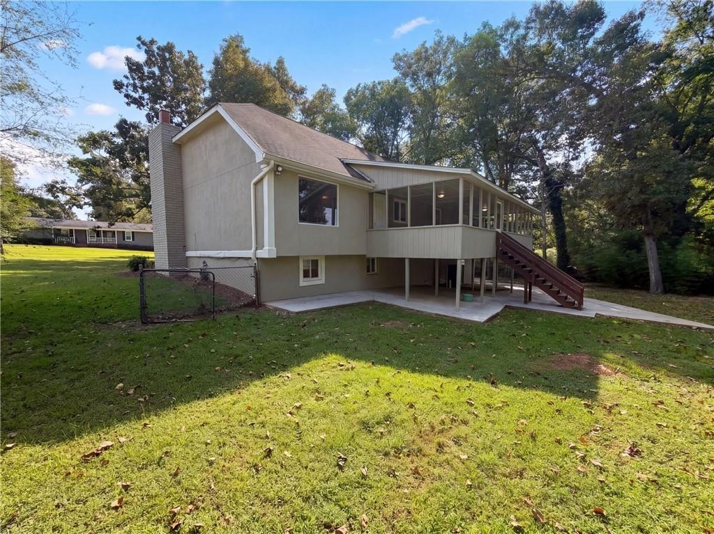 N Summers Cir, Douglasville, GA 30135