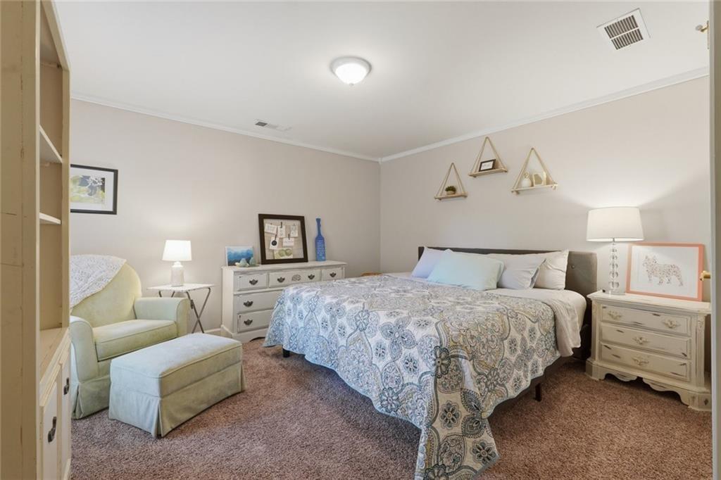 Mcintosh Dr, Cumming, GA 30040