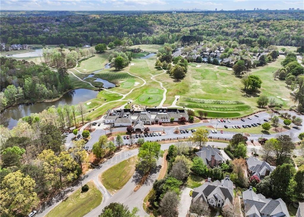 River Cliff Dr, Roswell, GA 30076