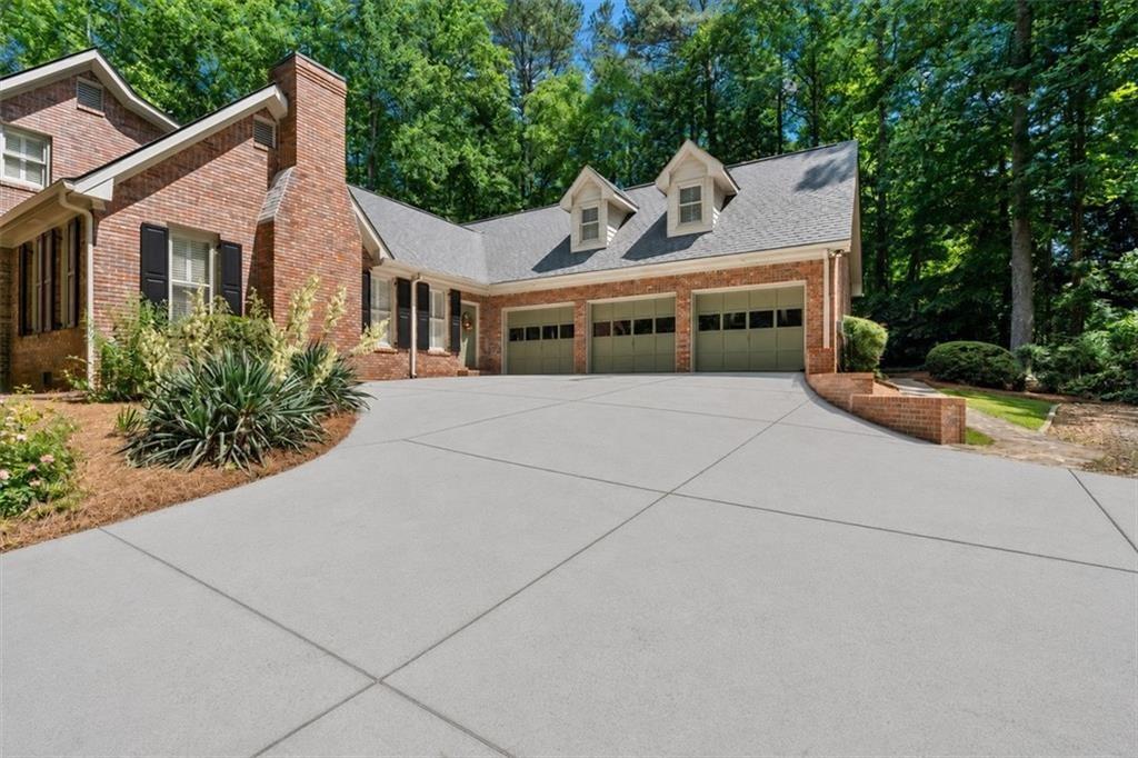 Austin Dr Se, Smyrna, GA 30082