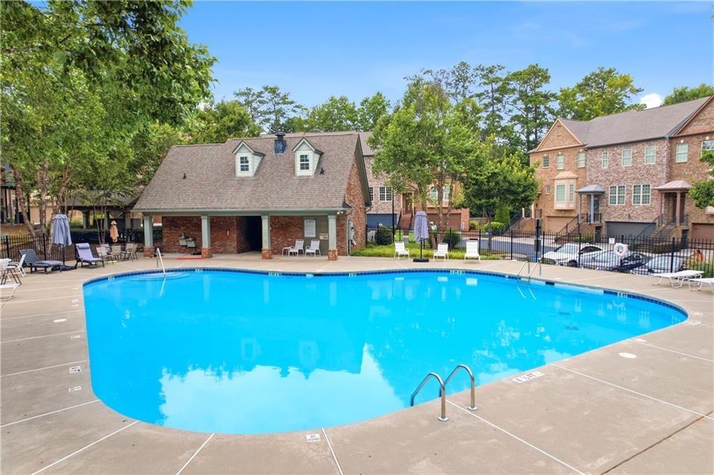 Willow Field Ln Se, Marietta, GA 30067