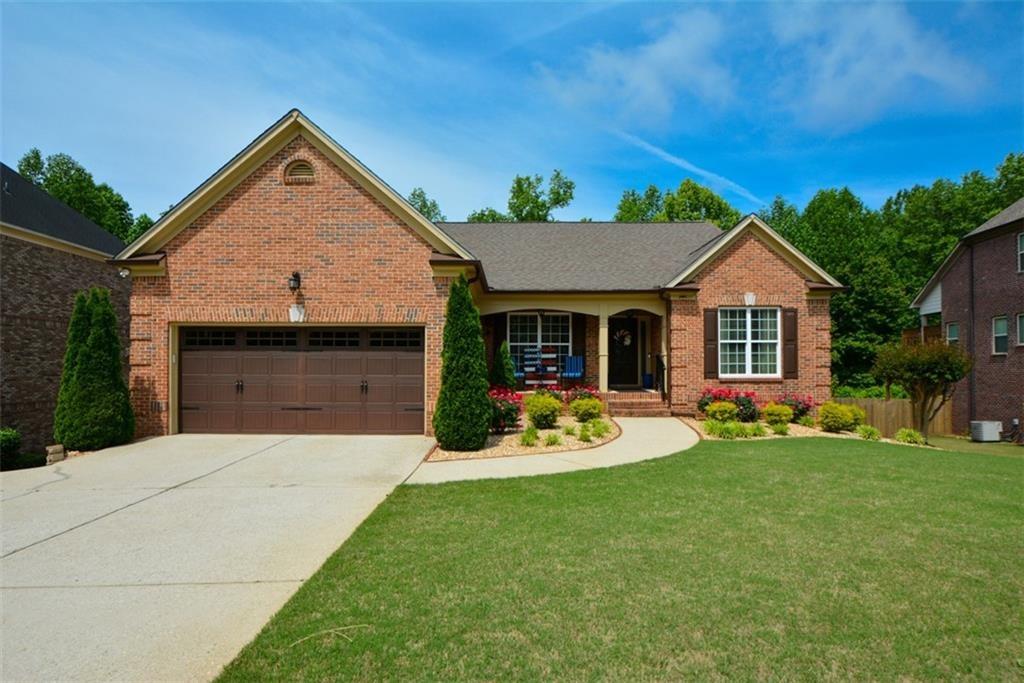 Chesterfield Ct, Buford, GA 30518