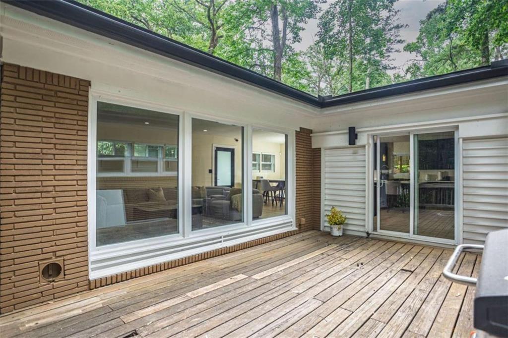 Rollingwood Ln Se, Atlanta, GA 30316