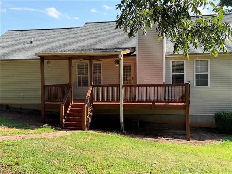 Hampton Valley Dr, Loganville, GA 30052
