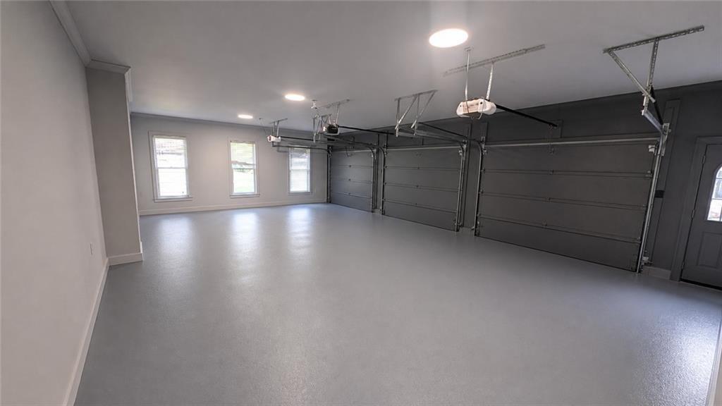 Valemont Dr, Sandy Springs, GA 30350