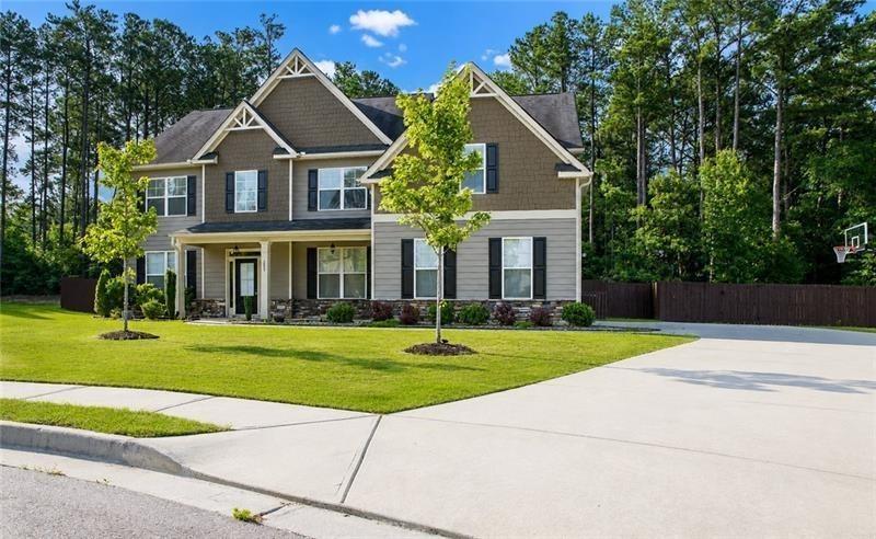 Greighmoor Ct, Loganville, GA 30052