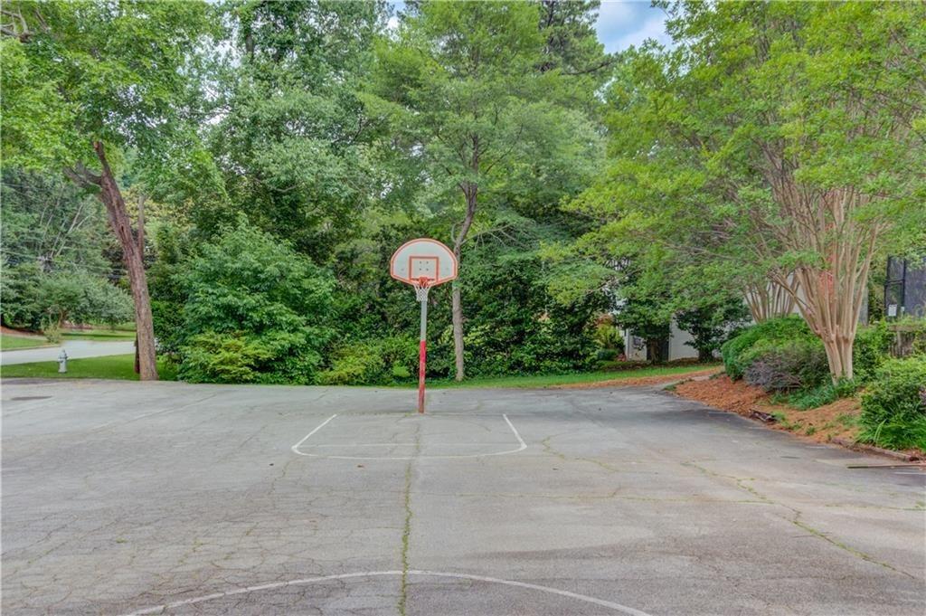 Beth Ct Sw, Lilburn, GA 30047
