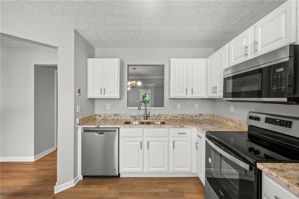 Valley Green Dr, Gainesville, GA 30504