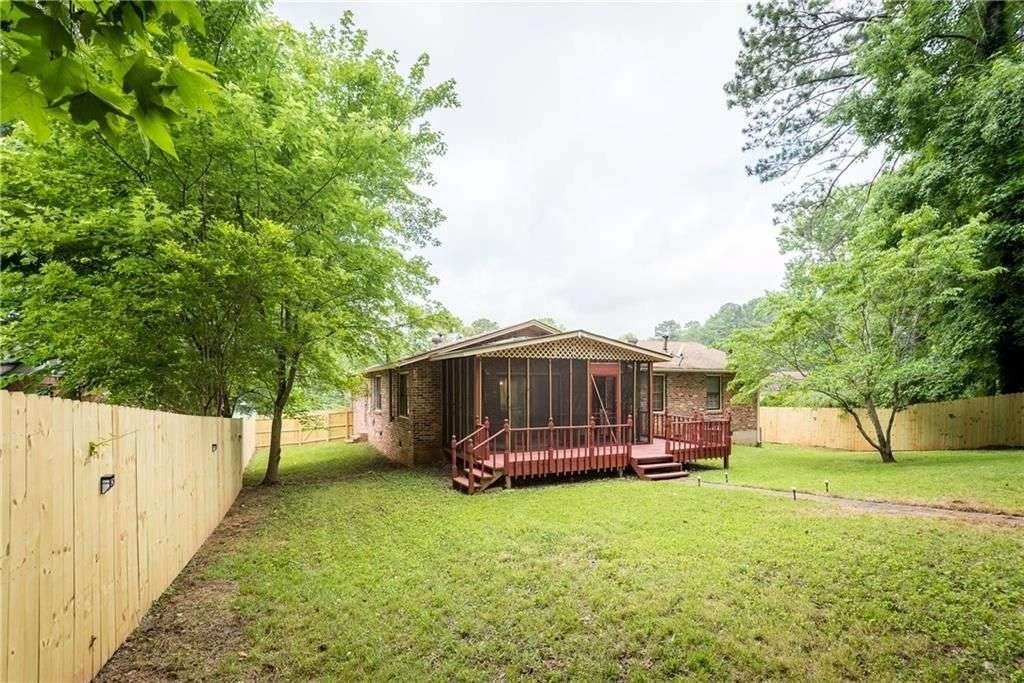 Cottage Ln, Conley, GA 30288