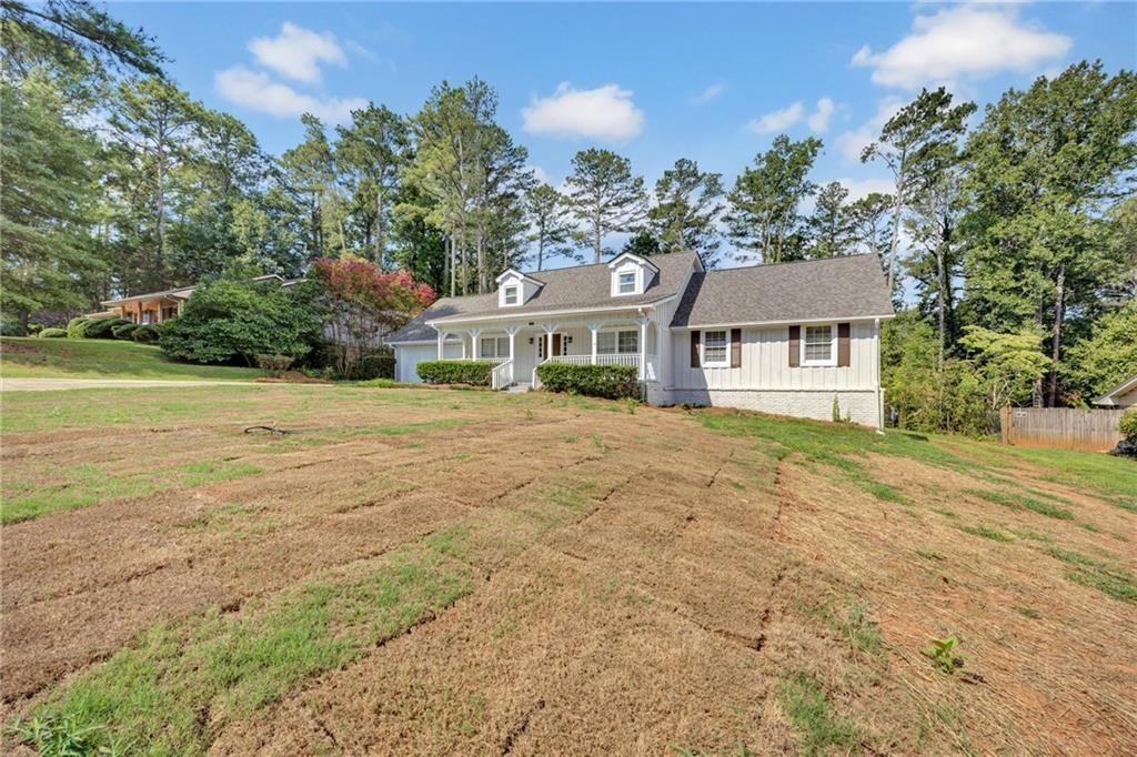 Clubhouse Ln Se, Conyers, GA 30094