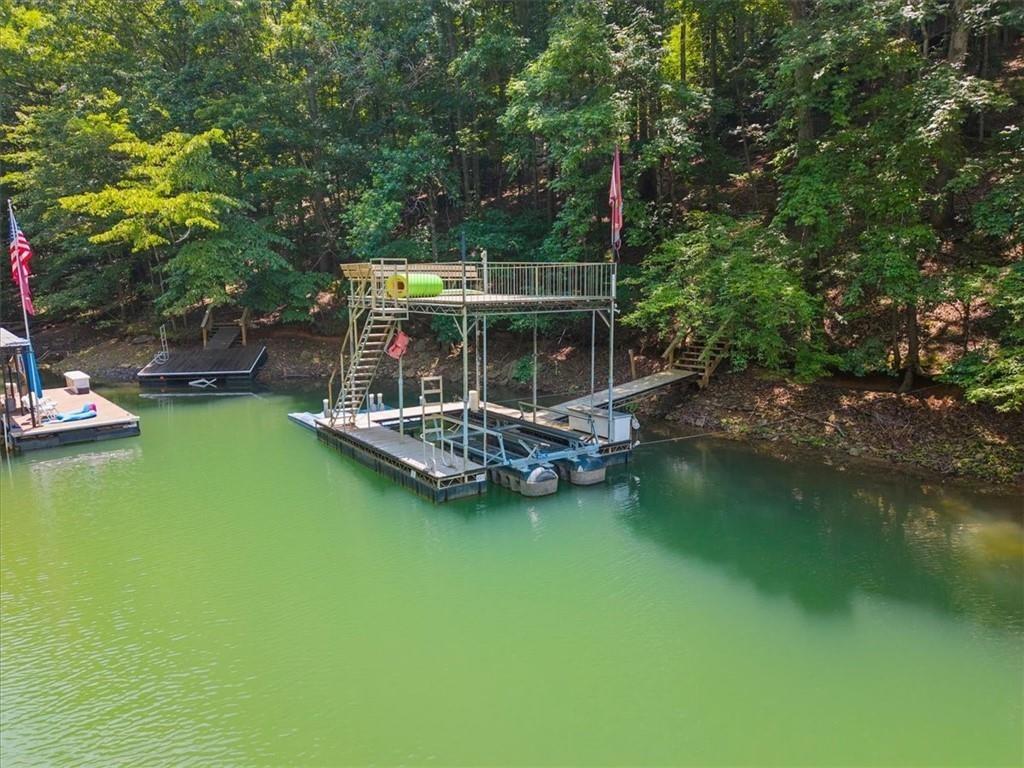 Banks Mountain Pl, Gainesville, GA 30506
