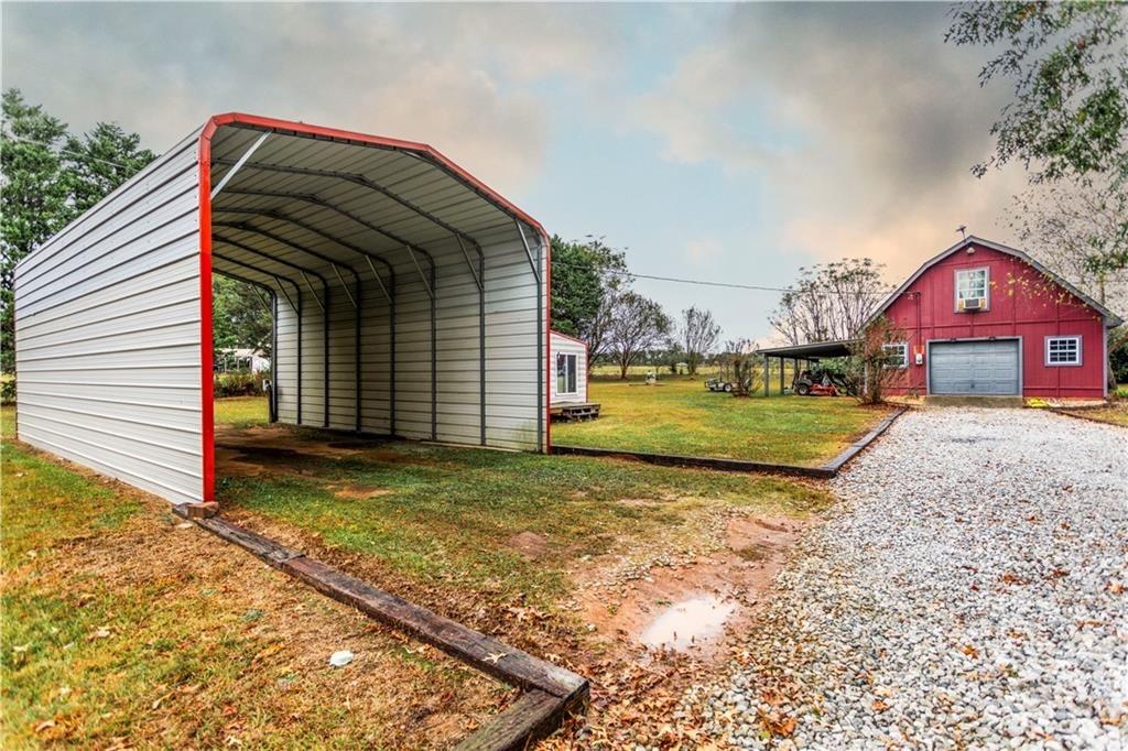 Broughton Ln, Newborn, GA 30056