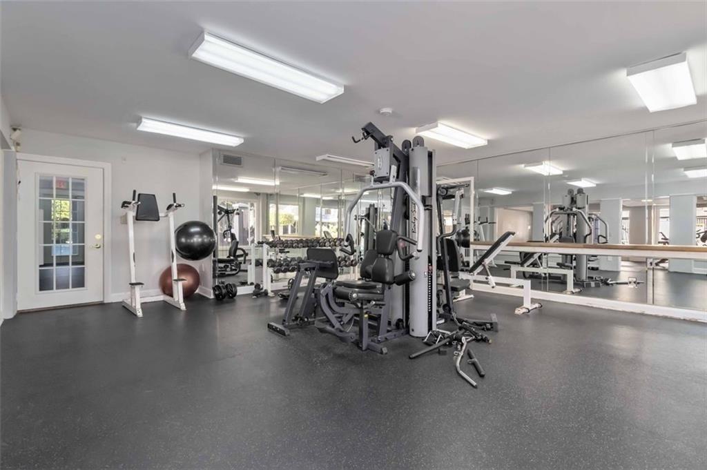 Granville Ct, Sandy Springs, GA 30328
