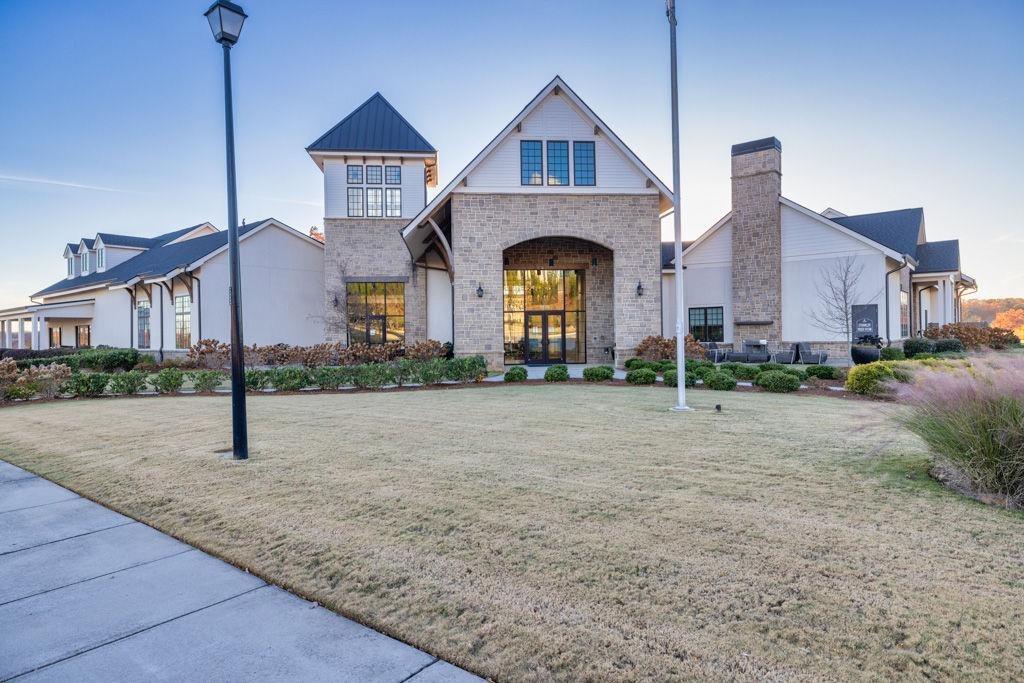 Adler Ct, Hoschton, GA 30548