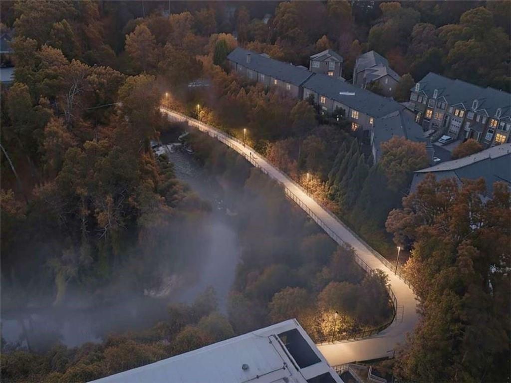 Rivers Edge Dr Ne, Atlanta, GA 30324