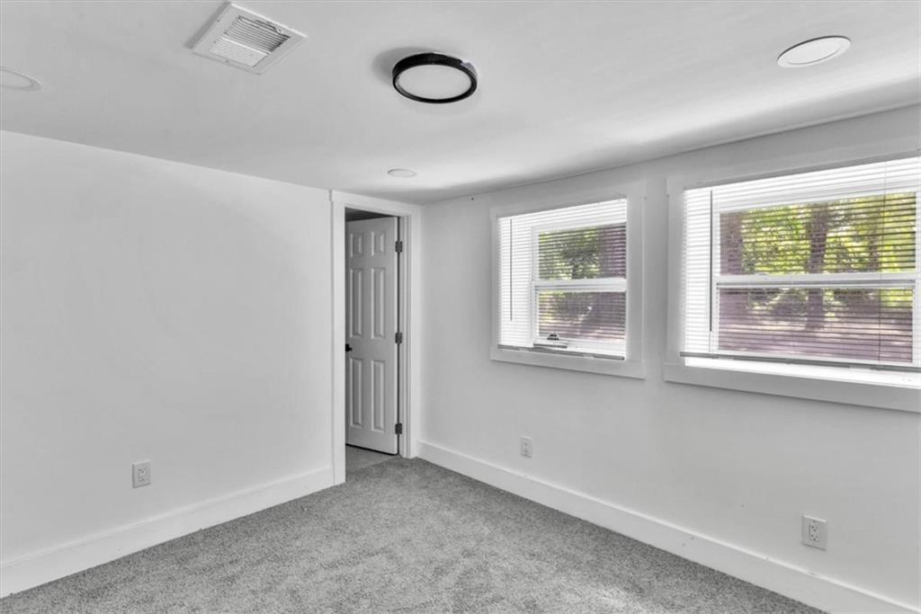 Carey Dr Se, Atlanta, GA 30315
