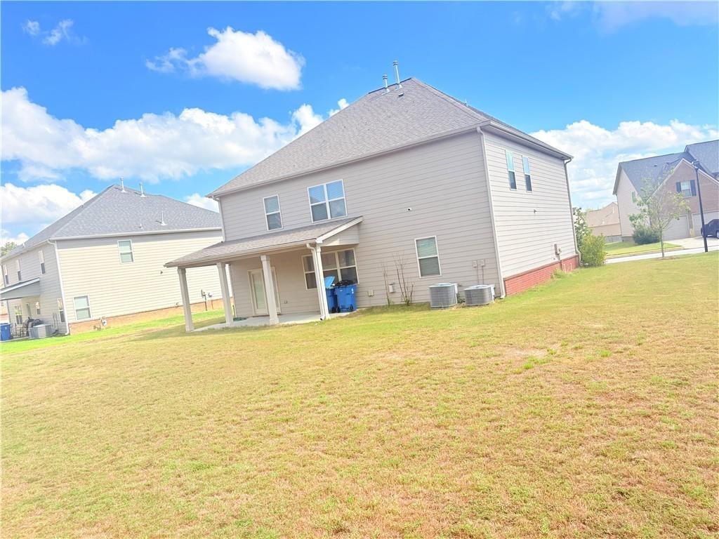 Mulberry Bush Dr, Loganville, GA 30052