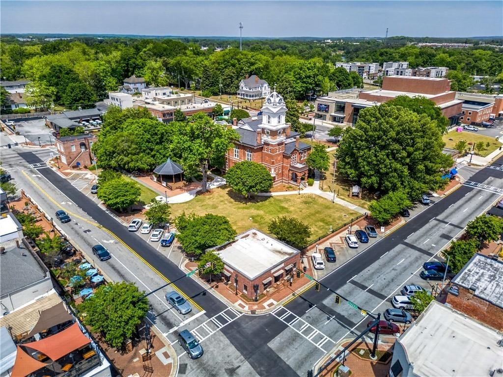 Nash St, Lawrenceville, GA 30046