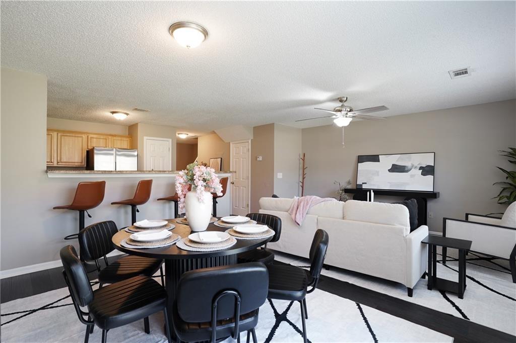 Creekview Ln, Morrow, GA 30260