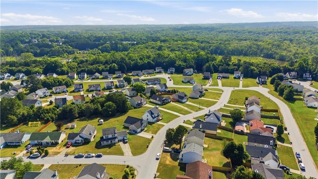 Marsh Glen Dr, Jonesboro, GA 30238