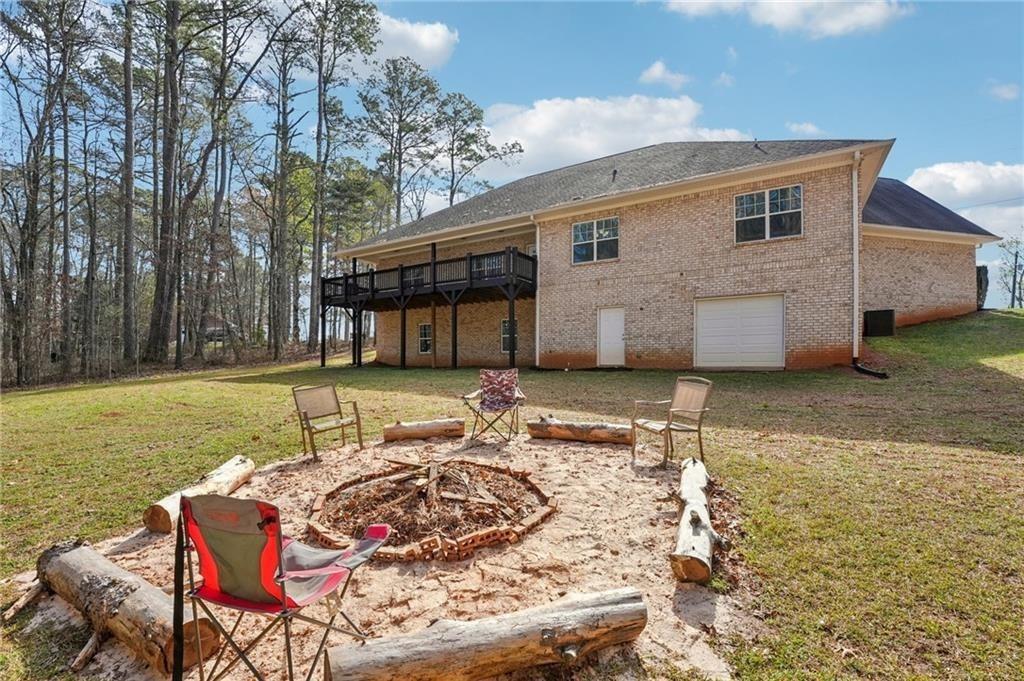Bannister Rd, Cumming, GA 30028