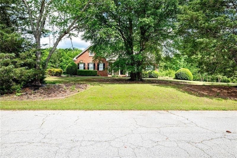 Pecan Plantation Ct, Loganville, GA 30052