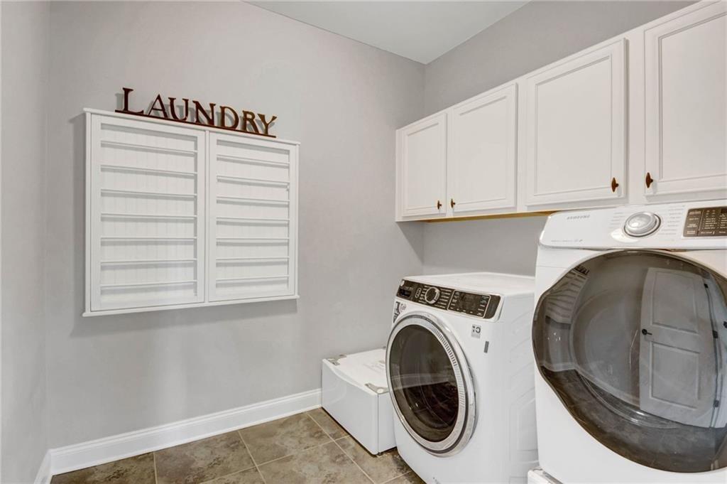 Ruths Farm Way, Alpharetta, GA 30004