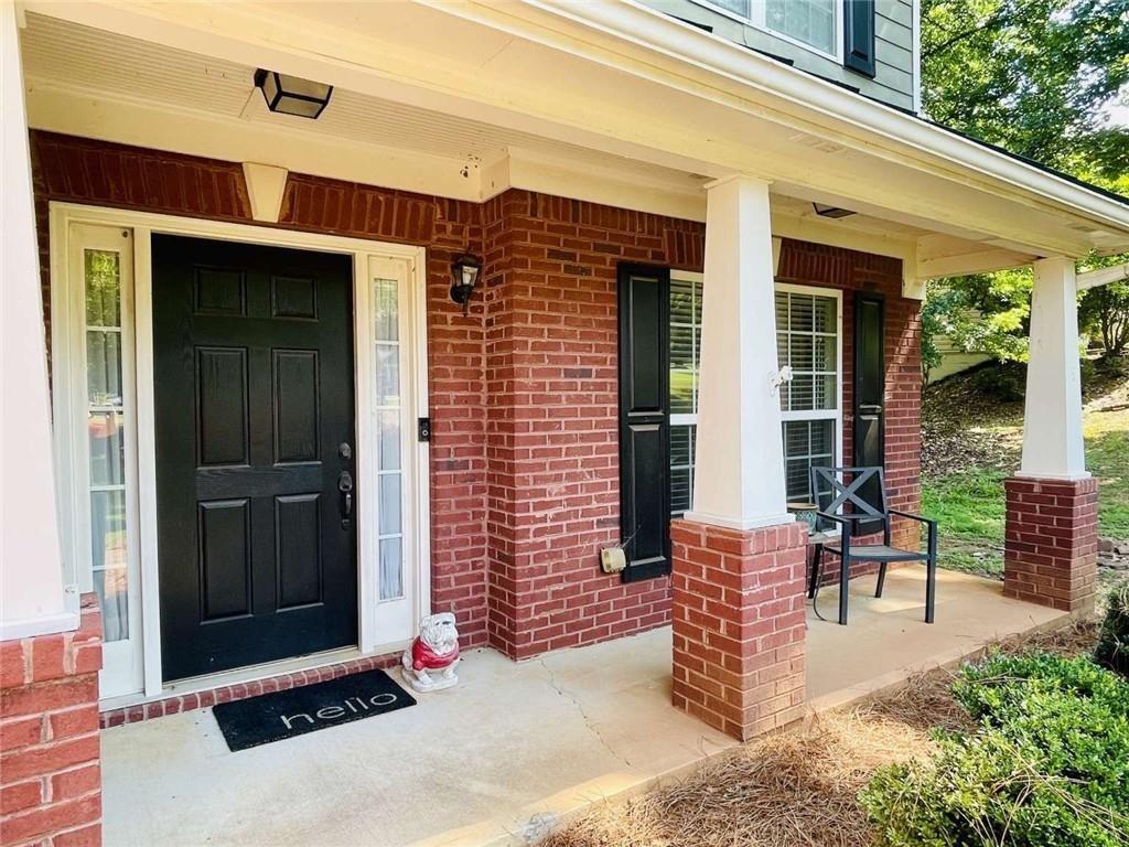 Vinings Dr, Winder, GA 30680