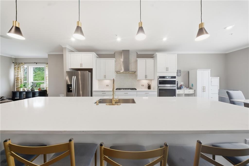 Holtz Ln, Atlanta, GA 30318