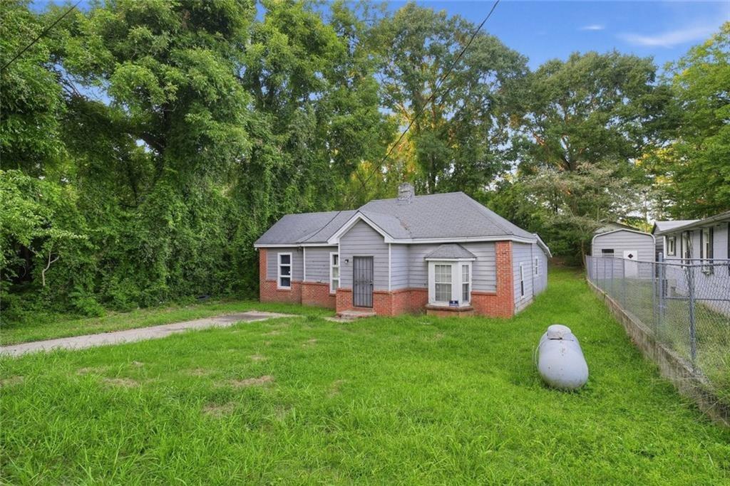 Albert Way, Lithonia, GA 30058