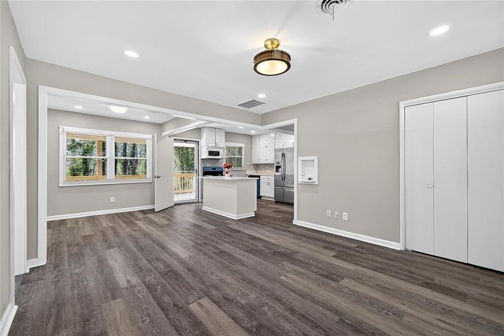 Lindon Ln, Decatur, GA 30033