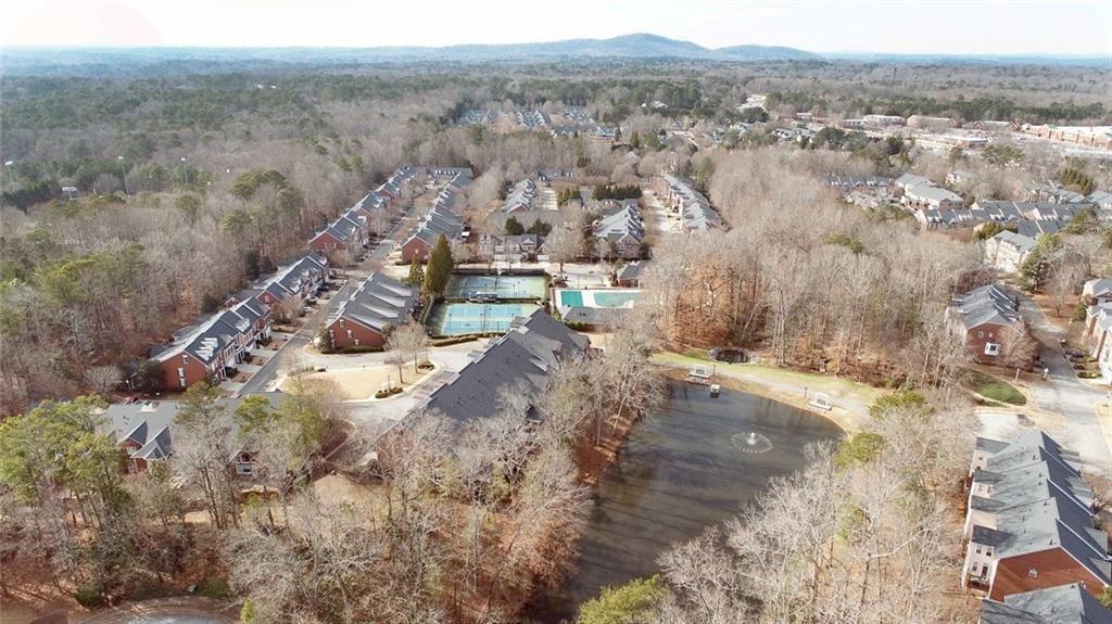 Legacy Cove Ln, Roswell, GA 30075