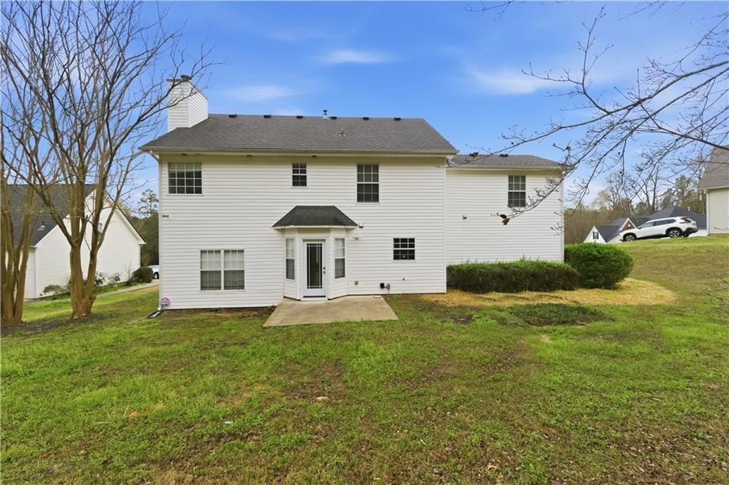 Carnes Crossing Cir, Jonesboro, GA 30236