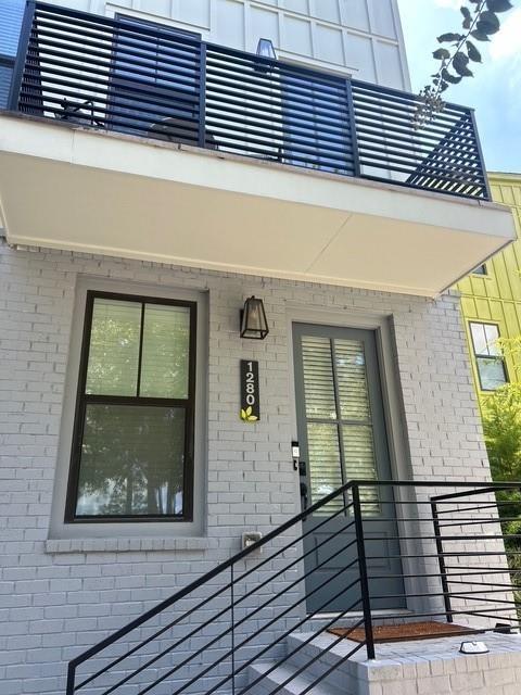 Longreen Ter Nw, Atlanta, GA 30318