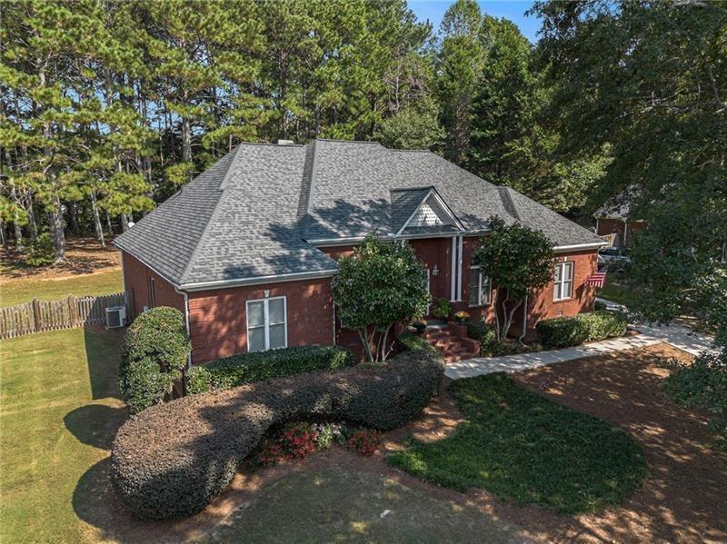 Wellington Dr, Winder, GA 30680