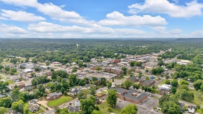 W Fairmount Ave, Cedartown, GA 30125