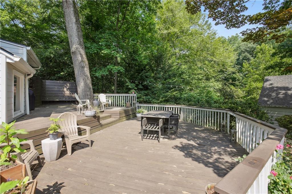 Moores Mill Rd Nw, Atlanta, GA 30327
