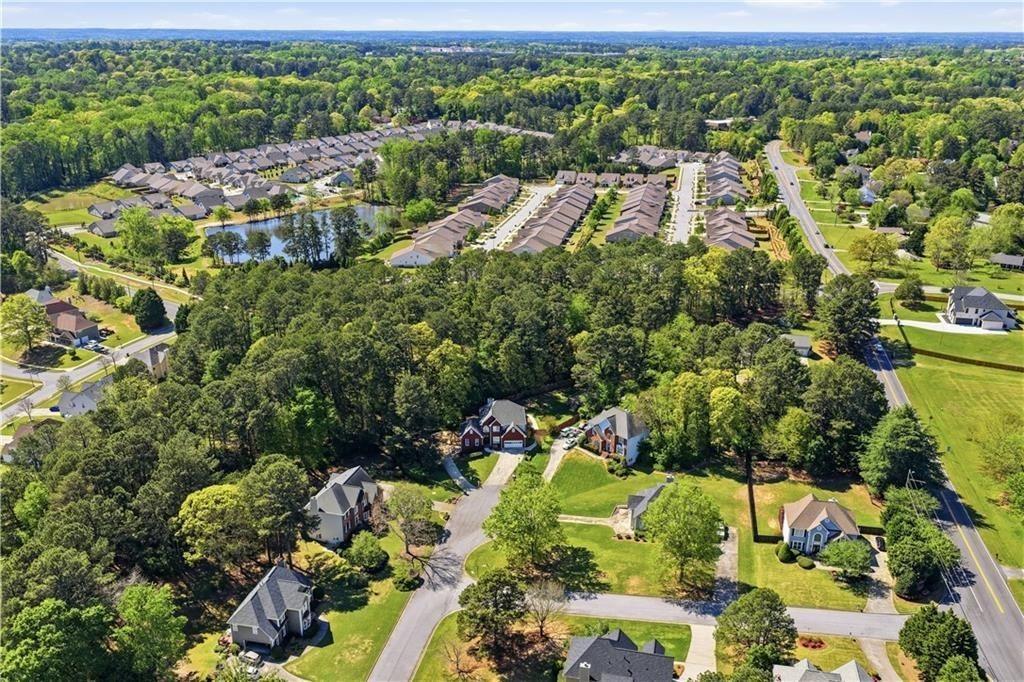 Pinehaven Ct, Grayson, GA 30017